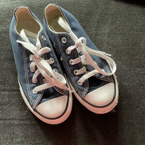 Kids converses